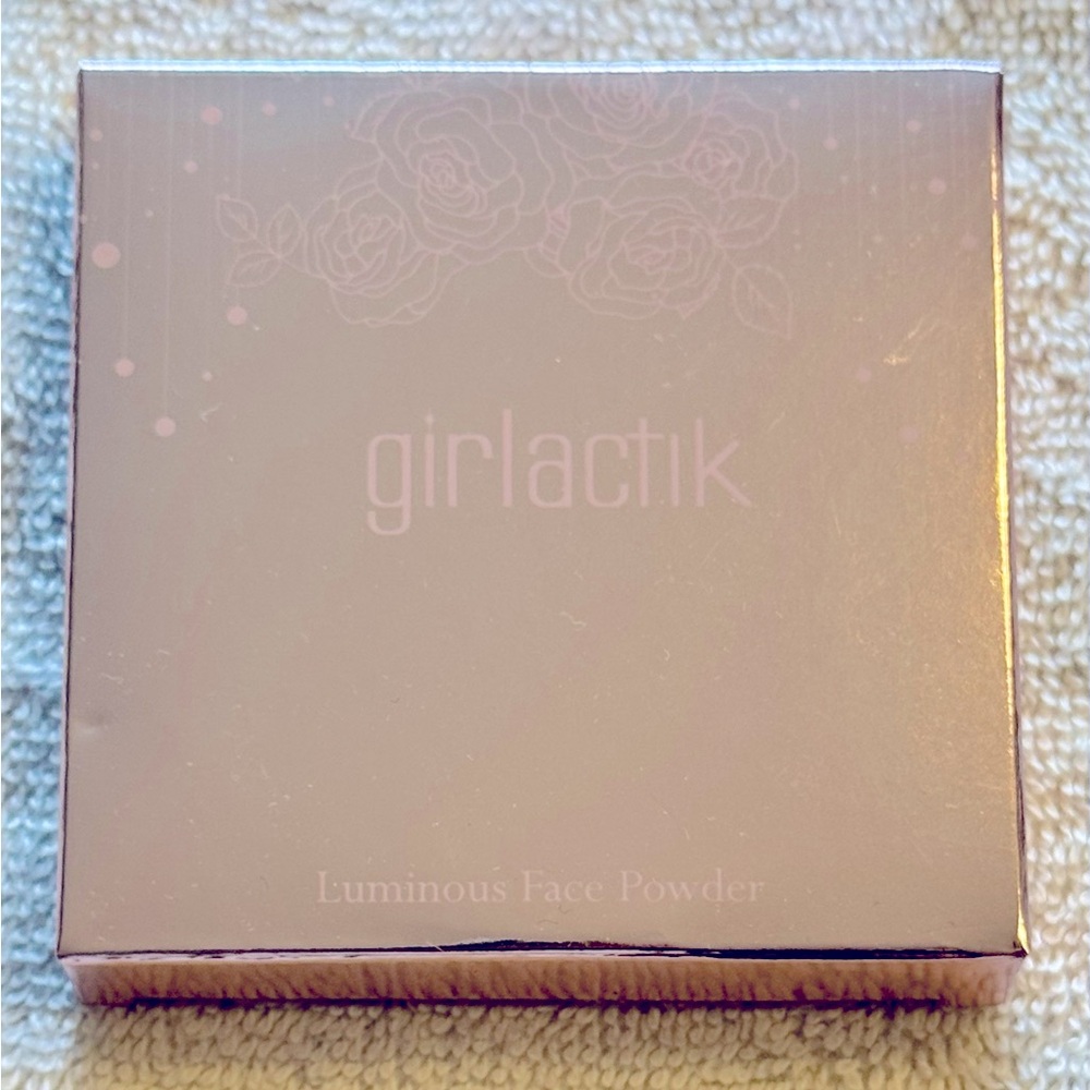 Girlactik Luminous Face Powder in Neutral 9g BRAND NEW IN BOX - Picture 5 of 8
